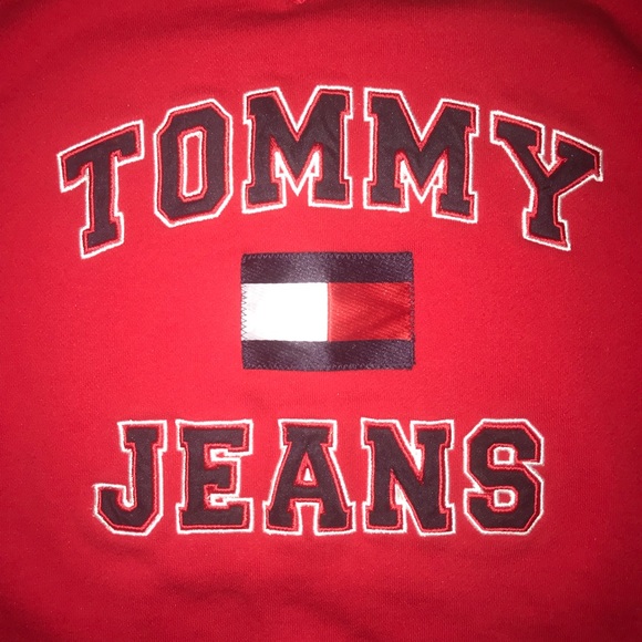 "SOLD" "NWT” TOMMY HILFIGER TOP - Picture 3 of 5